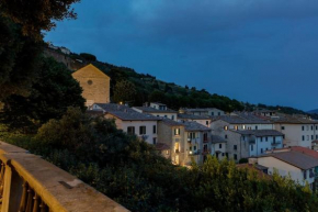 Casa Bel Tramonto con giardino privato a Cortona